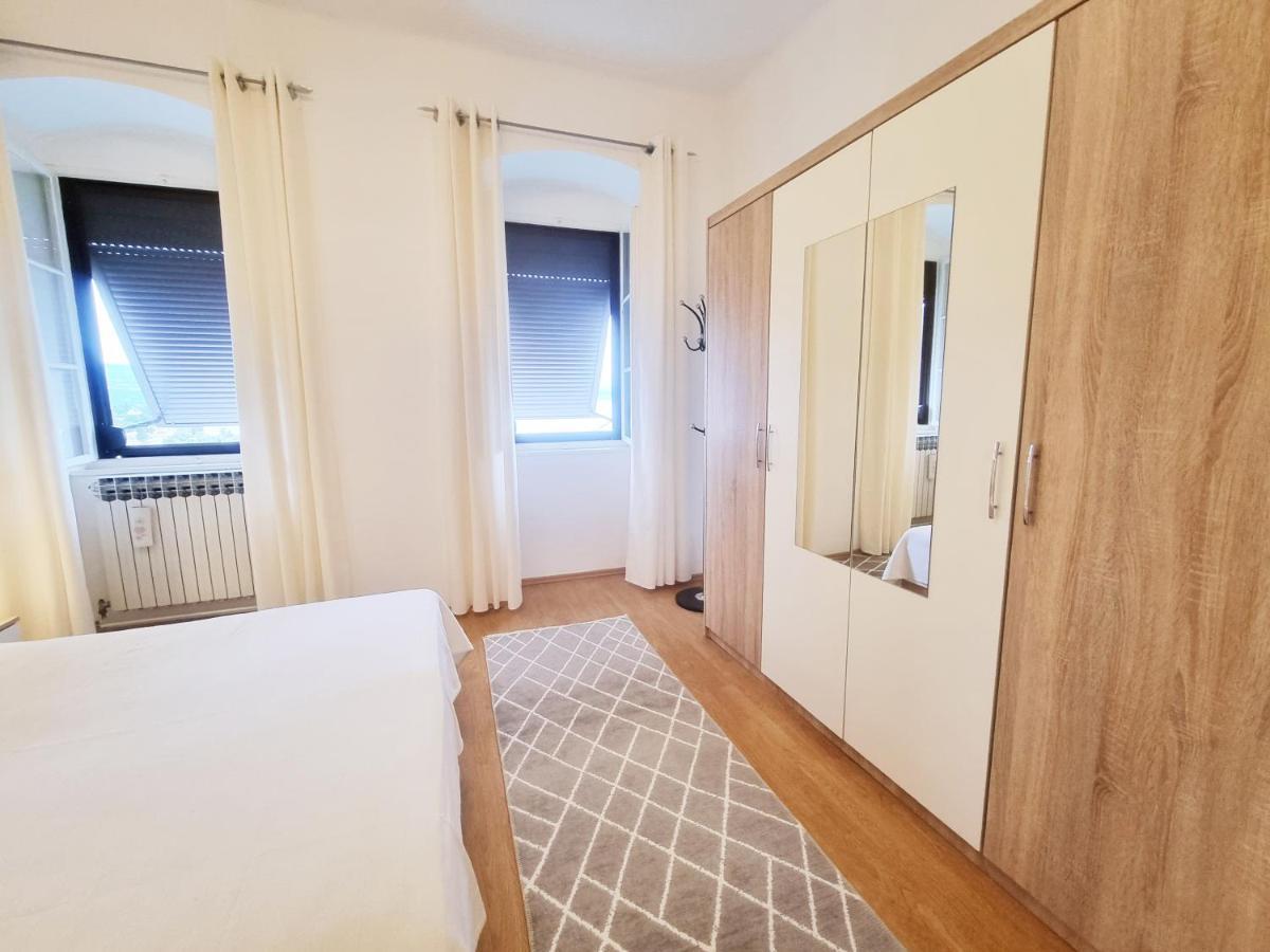 Apartment Hana Ičići 部屋 写真